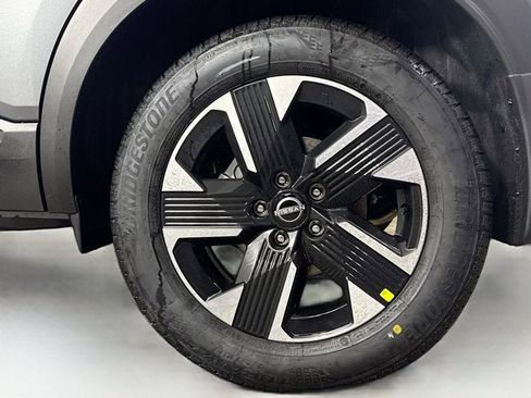 New 2026 Nissan Kicks SV w/ Cold Weather Package image 25