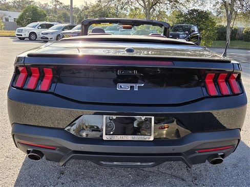 Used 2024 Ford Mustang GT Premium image 6