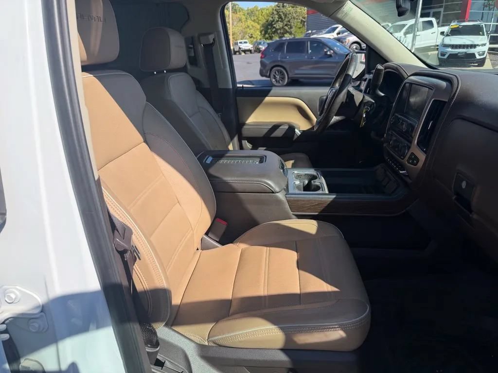 Used 2018 GMC Sierra 1500 Denali AWD/4WD image 11