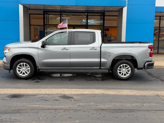 New 2026 Chevrolet Silverado 1500 RST w/ Convenience Package II AWD/4WD image 1