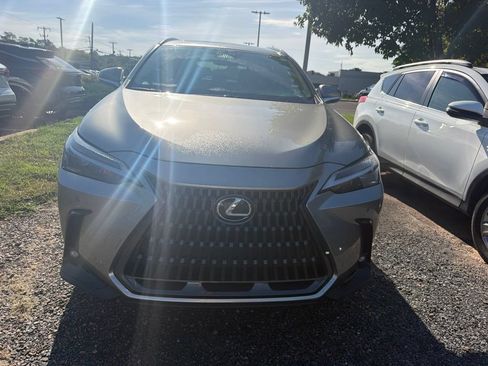 Used 2023 Lexus NX 350 AWD image 2