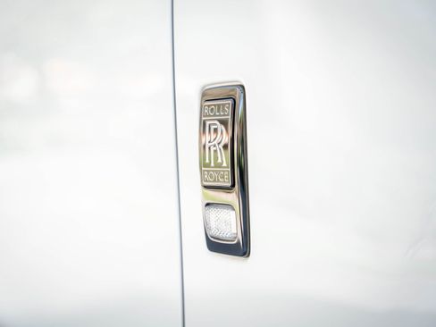 Used 2022 Rolls-Royce Ghost Black Badge AWD/4WD image 25