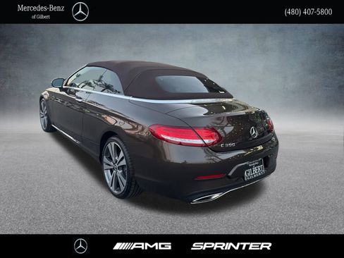 Used 2017 Mercedes-Benz C 300 C 300 image 4