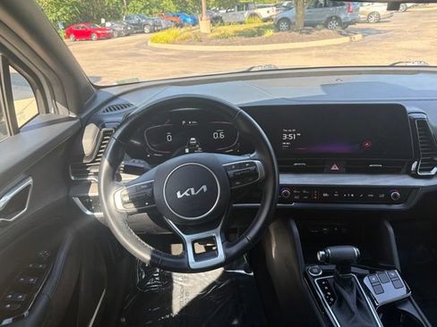 Used 2023 Kia Sportage X-Line w/ X-Line Premium Package AWD/4WD image 15