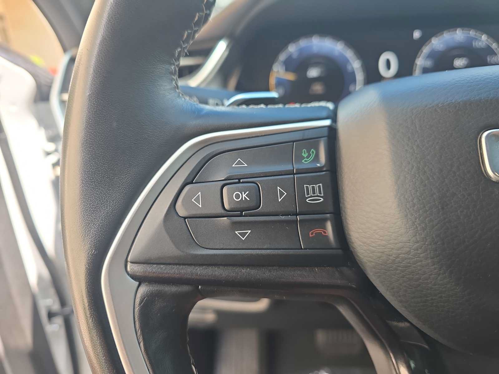 Used 2021 Jeep Grand Cherokee L Laredo RWD image 26