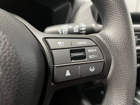New 2027 Honda HR-V LX image 16