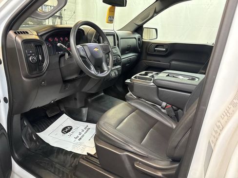Used 2023 Chevrolet Silverado 1500 W/T image 4