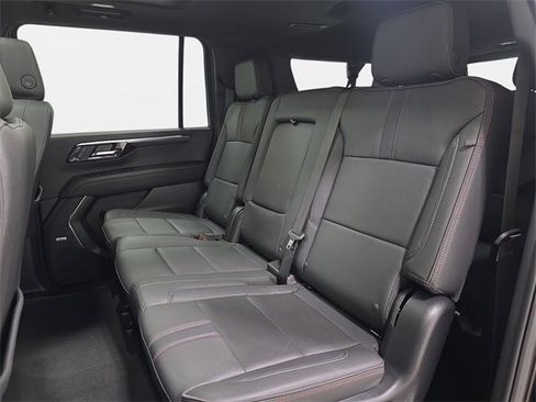 Used 2025 Chevrolet Suburban RST w/ Comfort Package image 13