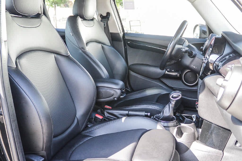Used 2015 MINI Cooper S FWD image 17