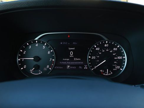 Used 2023 Nissan Frontier SV image 17