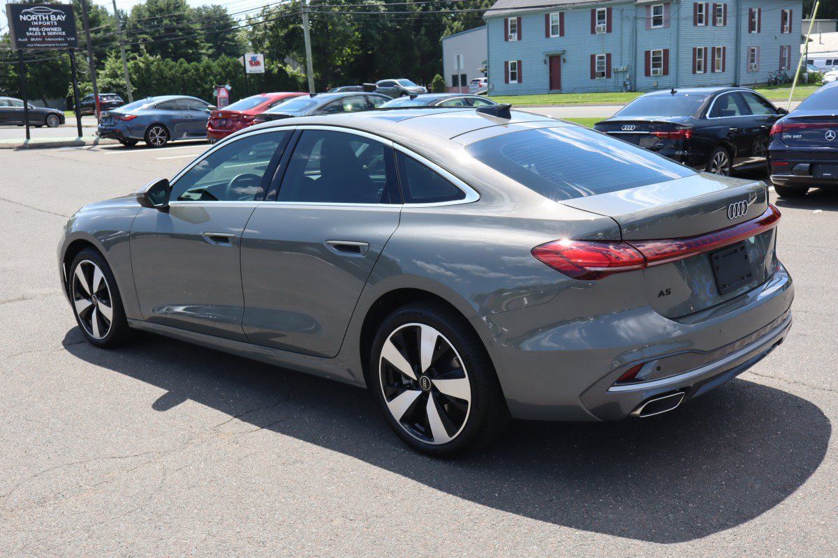 Used 2025 Audi A5 2.0T Premium Plus w/ Premium Plus AWD/4WD image 7