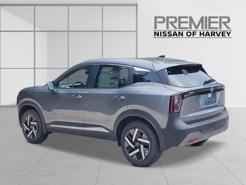 New 2026 Nissan Kicks SV w/ SV Premium Package image 4