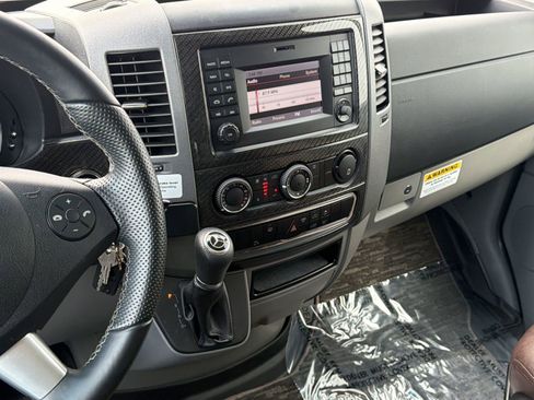 Used 2018 Mercedes-Benz Sprinter 3500 image 29