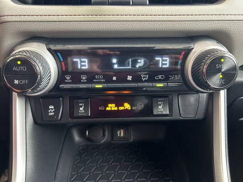 Certified 2023 Toyota RAV4 XLE Premium AWD/4WD image 30