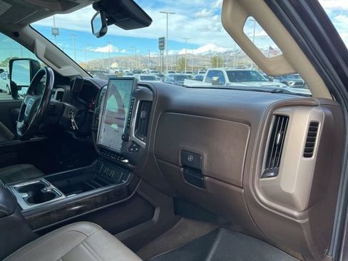 Used 2015 GMC Sierra 2500 Denali w/ Duramax Plus Package image 21