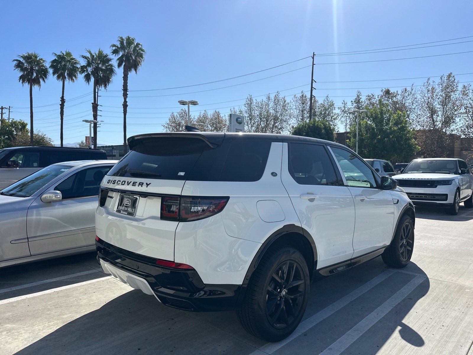 Certified 2026 Land Rover Discovery Sport Landmark AWD/4WD image 3