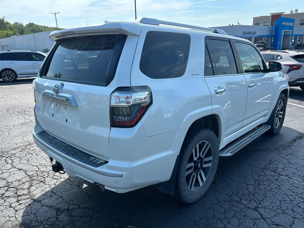 Used 2018 Toyota 4Runner Limited AWD/4WD image 5