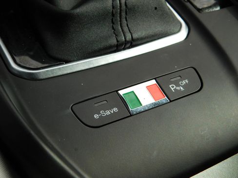 Used 2024 Alfa Romeo Tonale Veloce AWD/4WD image 27