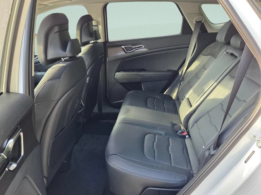 New 2027 Kia Sportage SX Prestige AWD/4WD image 11