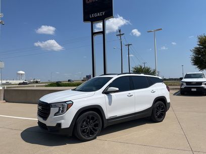 Used 2022 GMC Terrain SLT w/ Infotainment Package II