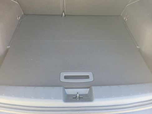 New 2026 Nissan Kicks SR image 13