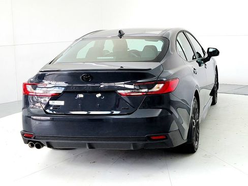 Used 2025 Toyota Camry SE w/ Convenience Package AWD/4WD image 5