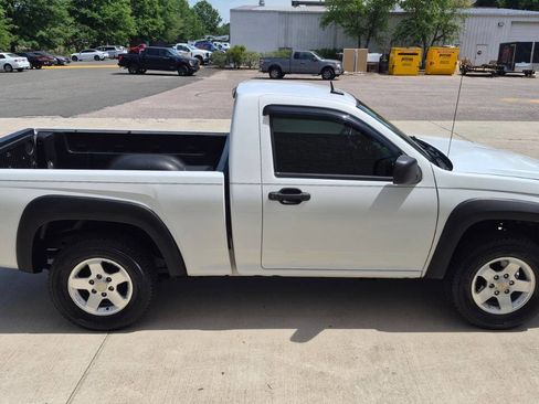 Used 2010 Chevrolet Colorado LT image 9
