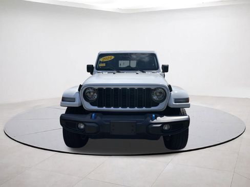 Used 2024 Jeep Wrangler Sport S w/ Convenience Group image 2