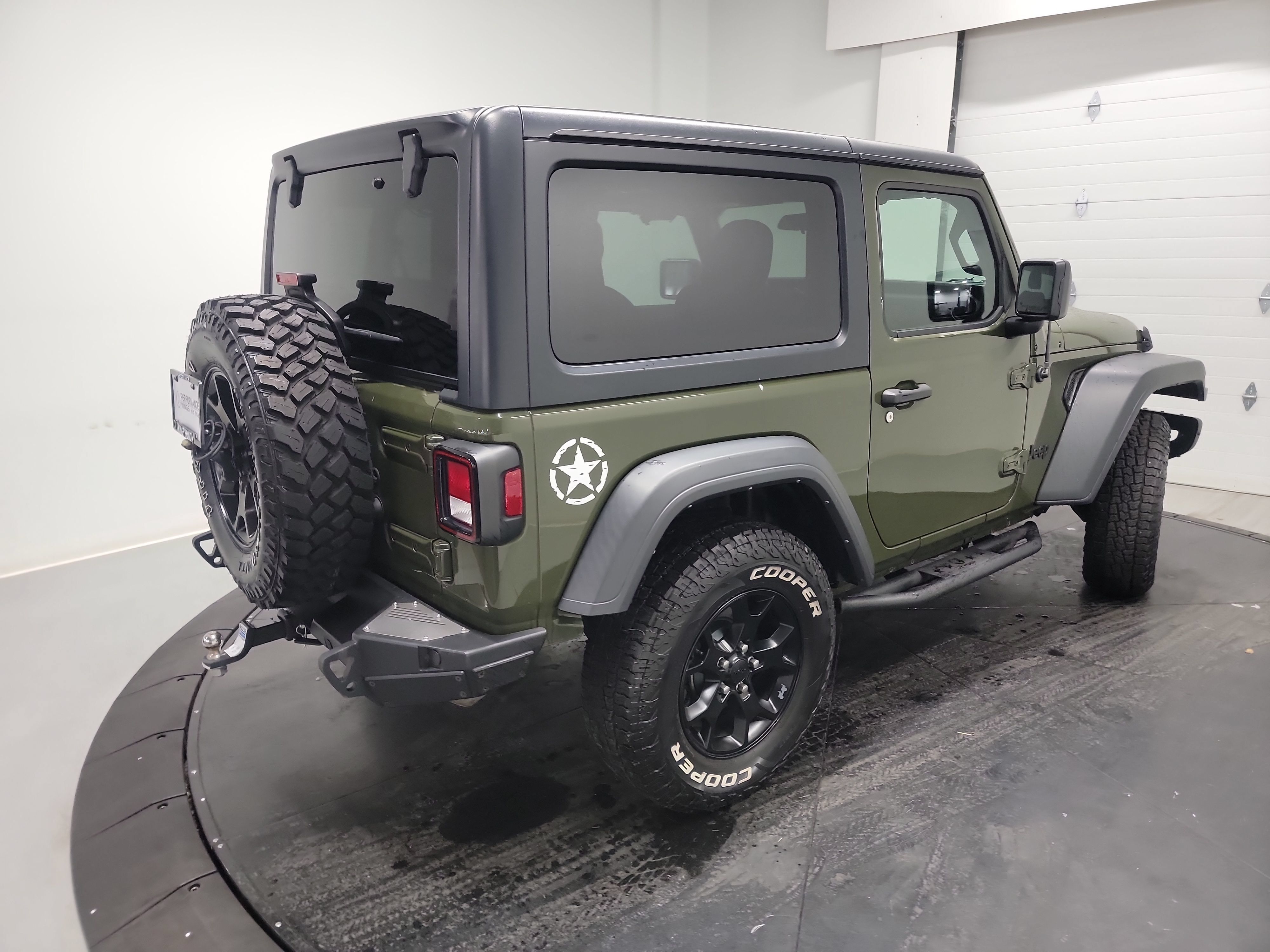 Used 2021 Jeep Wrangler Sport AWD/4WD image 9