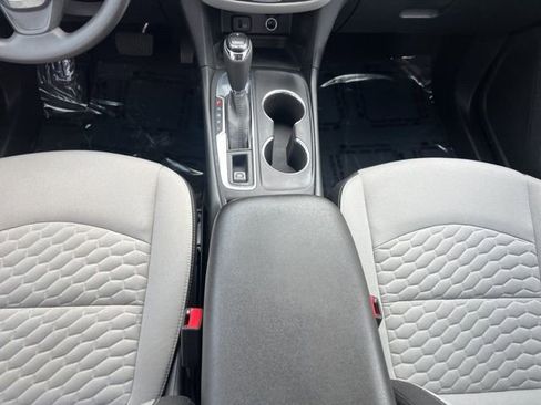 Used 2018 Chevrolet Equinox LS image 18