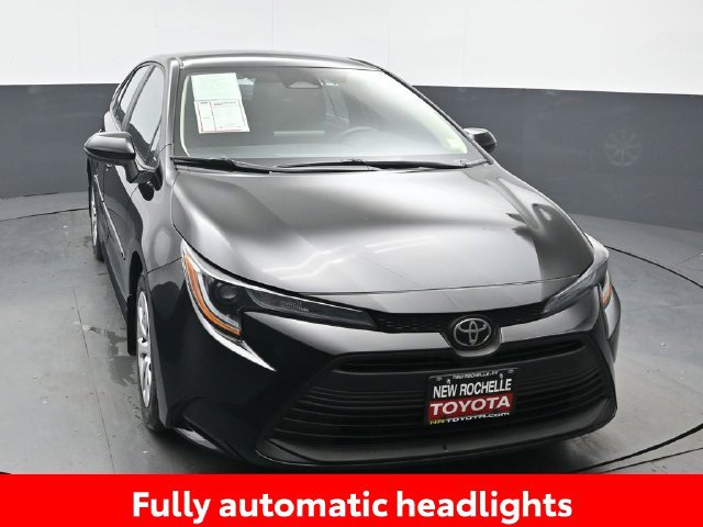 Certified 2024 Toyota Corolla LE FWD image 11