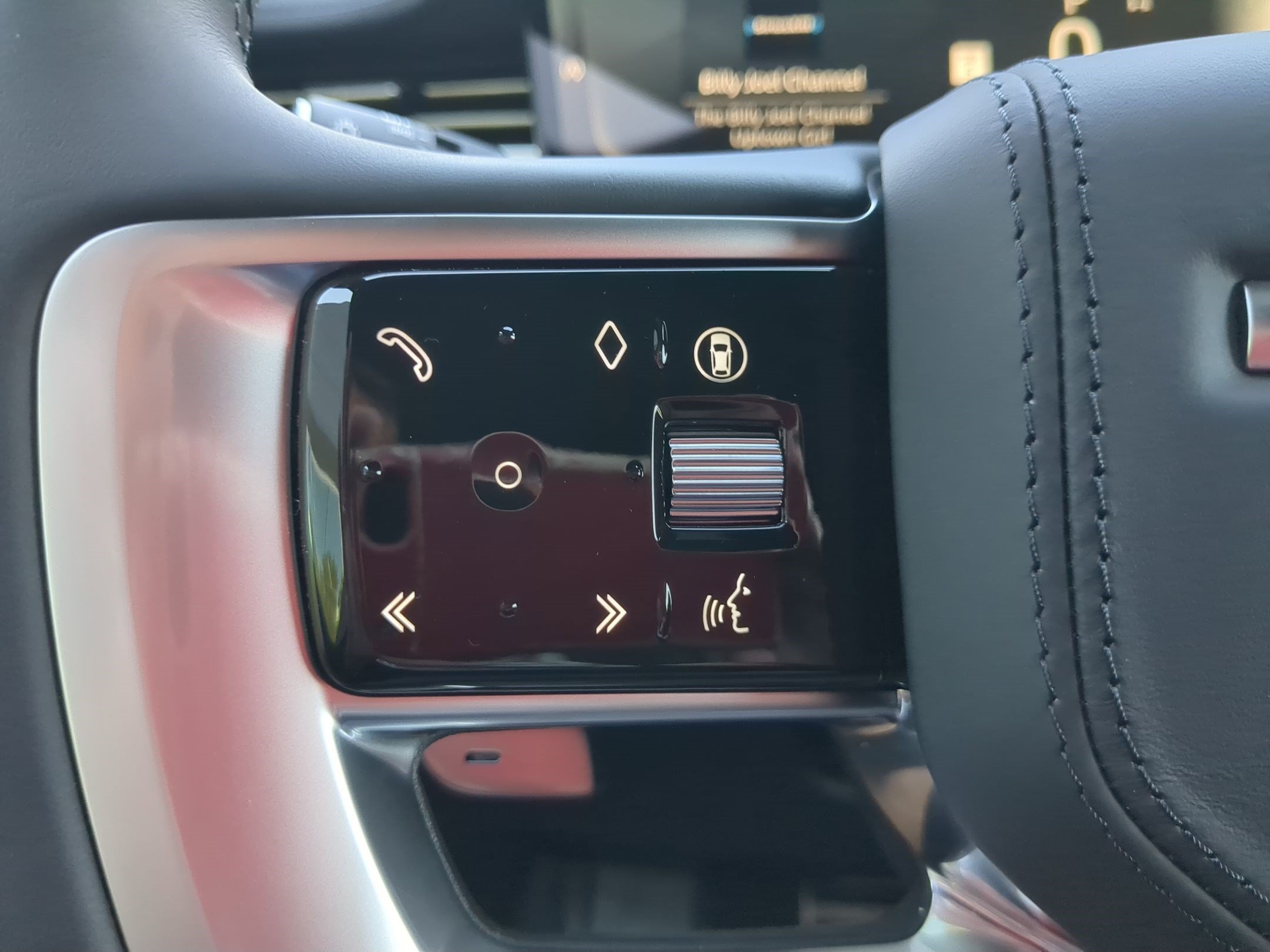 New 2026 Land Rover Range Rover SE AWD/4WD image 16