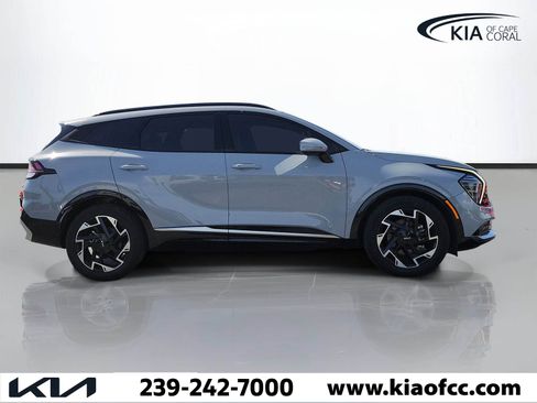 Certified 2024 Kia Sportage SX FWD image 3