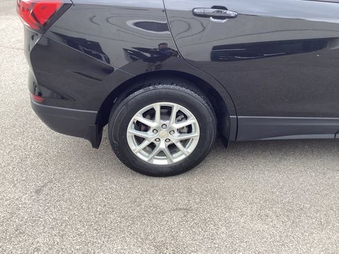 Used 2023 Chevrolet Equinox LS w/ LS Convenience Package AWD/4WD image 23