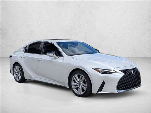 Used 2023 Lexus IS 300 w/ Comfort Package image 4