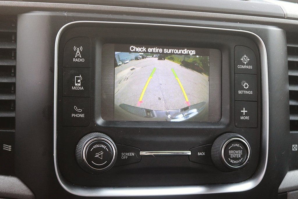 Used 2015 RAM 1500 Express AWD/4WD image 25