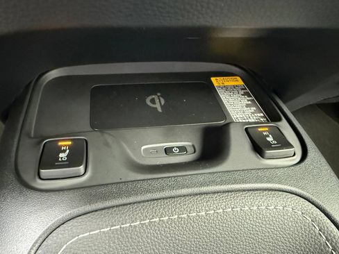 Used 2024 Toyota Corolla XSE FWD image 26