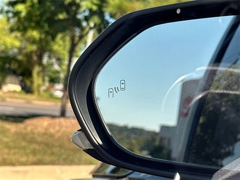 Certified 2021 Toyota Prius Prime Limited image 12