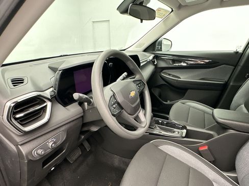 New 2026 Chevrolet TrailBlazer LS w/ LS Convenience Package AWD/4WD image 4