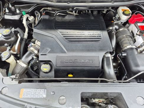 Used 2018 Ford Explorer Sport w/ Equipment Group 401A AWD/4WD image 23