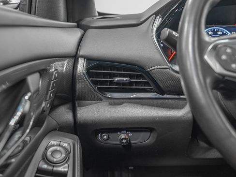 Used 2023 Chevrolet Traverse Premier w/ Redline Edition image 18