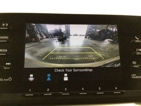 Used 2018 Honda Accord LX image 21