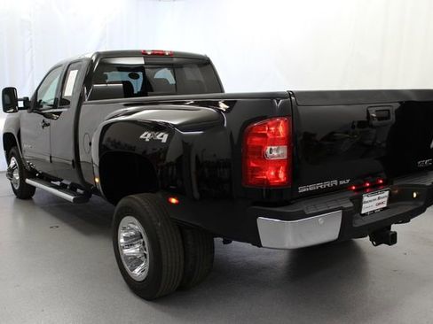 Used 2009 GMC Sierra 3500 SLT w/ SLT Convenience Package AWD/4WD image 9