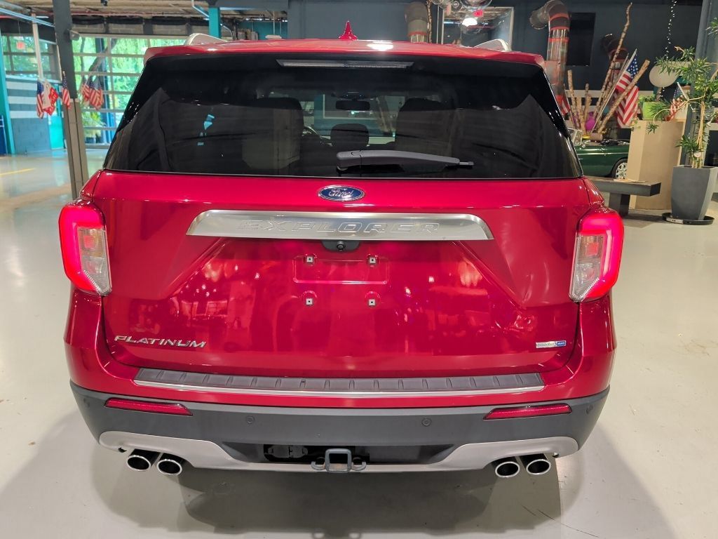 Used 2020 Ford Explorer Platinum w/ Premium Technology Package AWD/4WD image 15