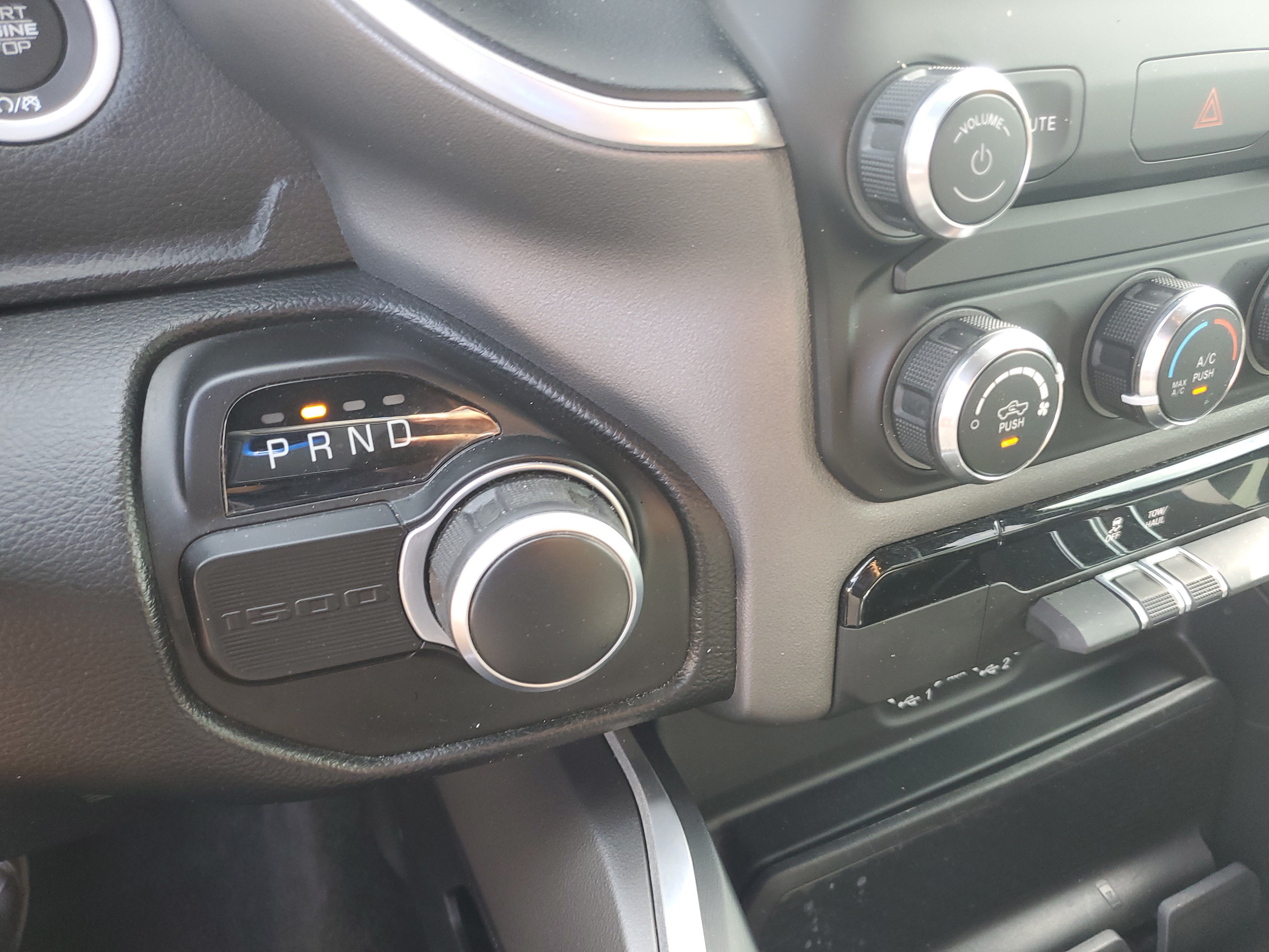Used 2022 RAM 1500 Big Horn RWD image 22