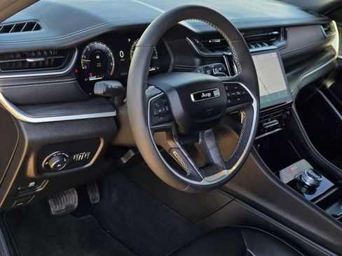 Used 2024 Jeep Grand Cherokee Limited w/ Trailer Tow Package image 25