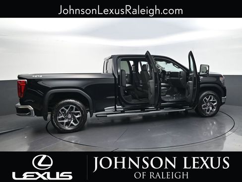Used 2025 GMC Sierra 1500 SLT w/ SLT Premium Plus Package AWD/4WD image 23