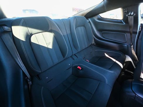 Used 2019 Ford Mustang Coupe image 27