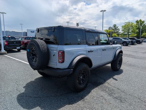 New 2026 Ford Bronco Badlands AWD/4WD image 2