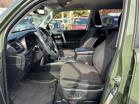 Used 2022 Toyota 4Runner Trail Special Edition image 15